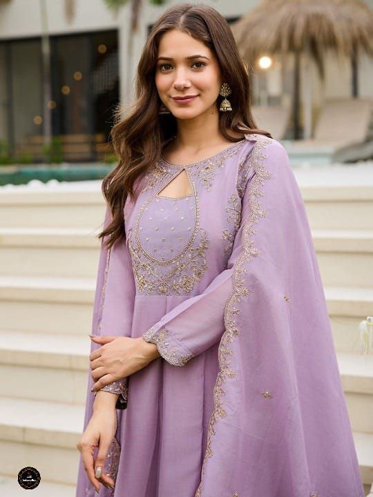 Silk Embroidery Kurti Pant Dupatta Set