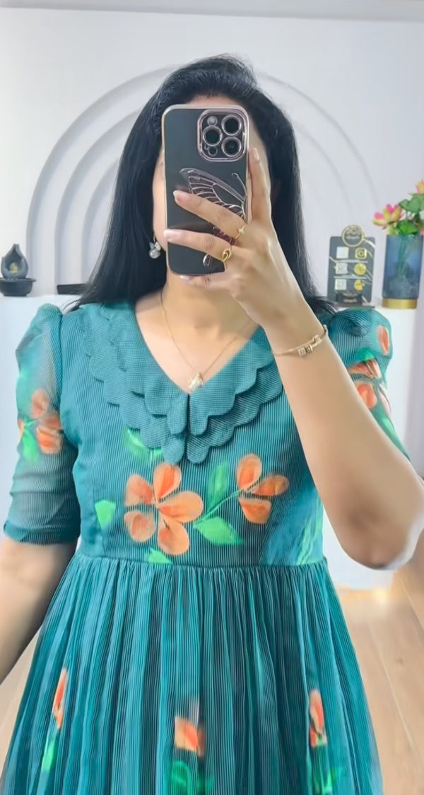 Ellie Printed Beautiful Maxi Dress