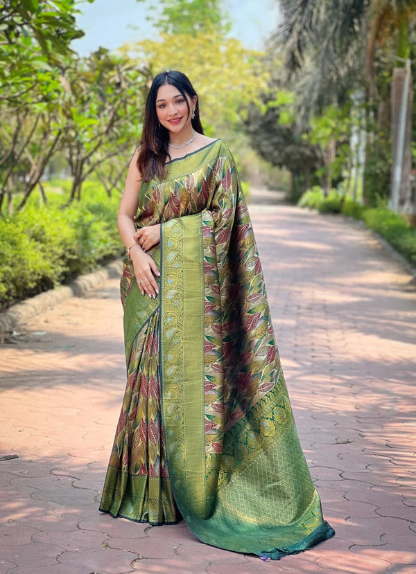 Tana Kanchipattu Silk Saree With Contrast Weaving Border Design.
