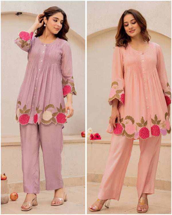 Flowrish Mul Co-ord Set with Shimmering Bracelet