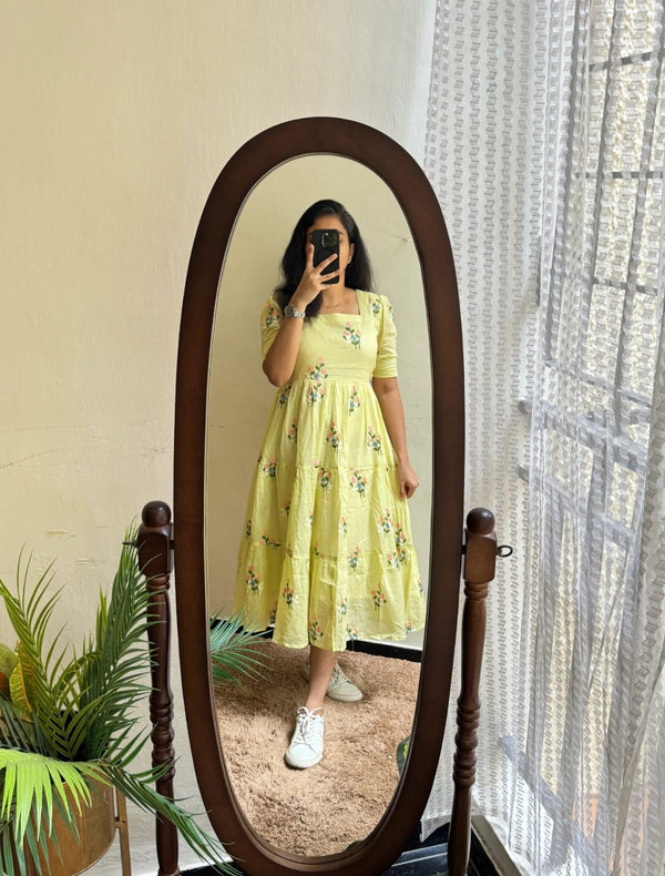 Manthara Maxi Dress
