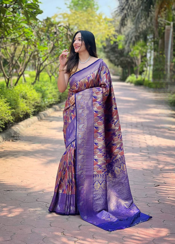 Tana Kanchipattu Silk Saree With Contrast Weaving Border Design.